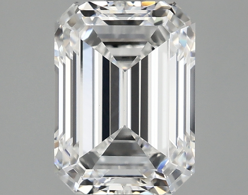 3.02 CT Emerald Diamond