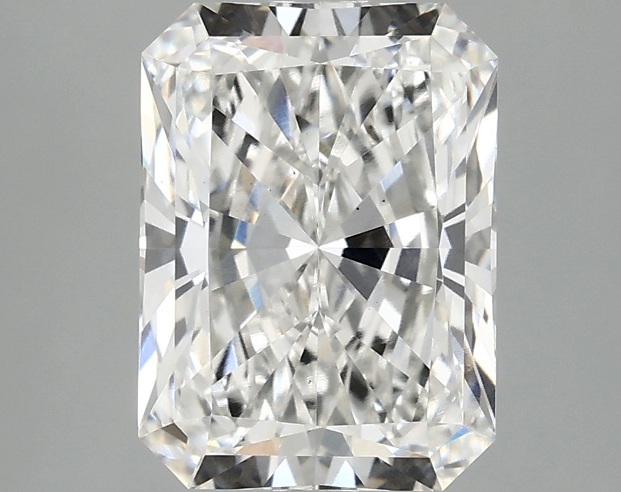 3.09 CT Radiant Diamond