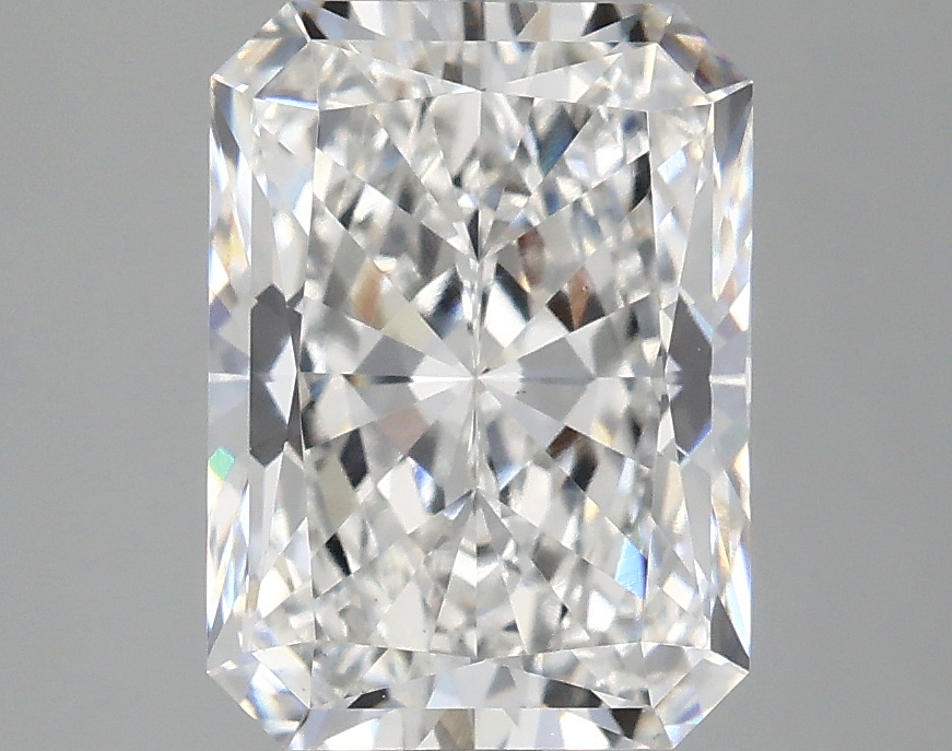 3.10 CT Radiant Diamond