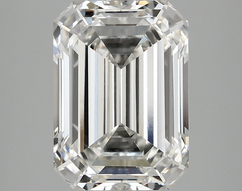 3.10 CT Emerald Diamond
