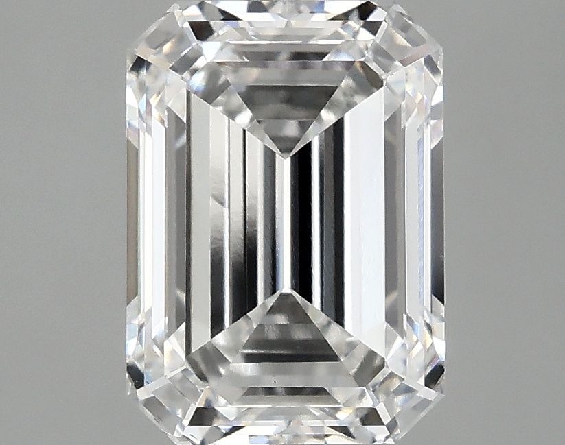 3.01 CT Emerald Diamond