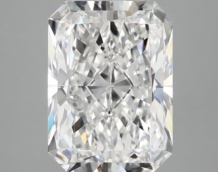 3.10 CT Radiant Diamond