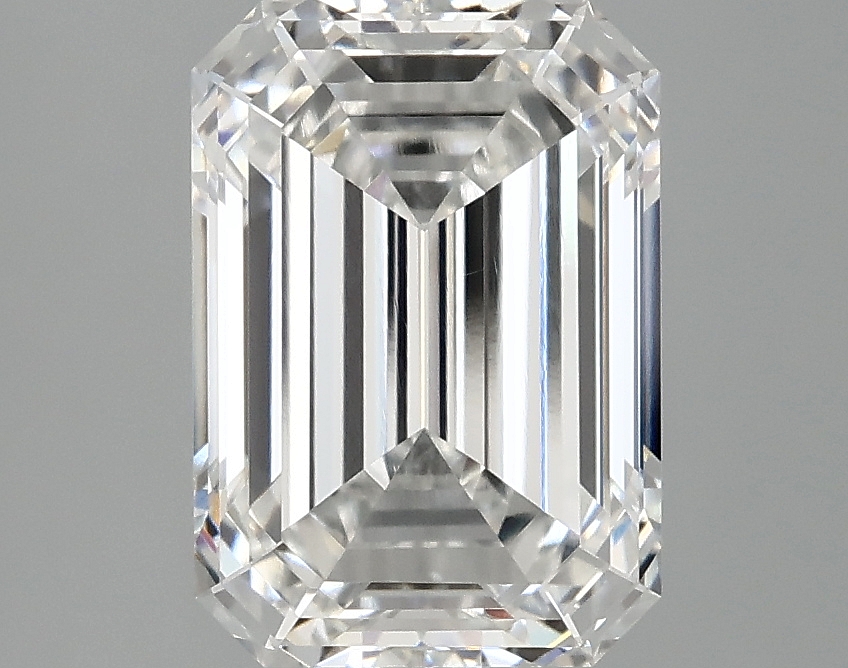 3.10 CT Emerald Diamond