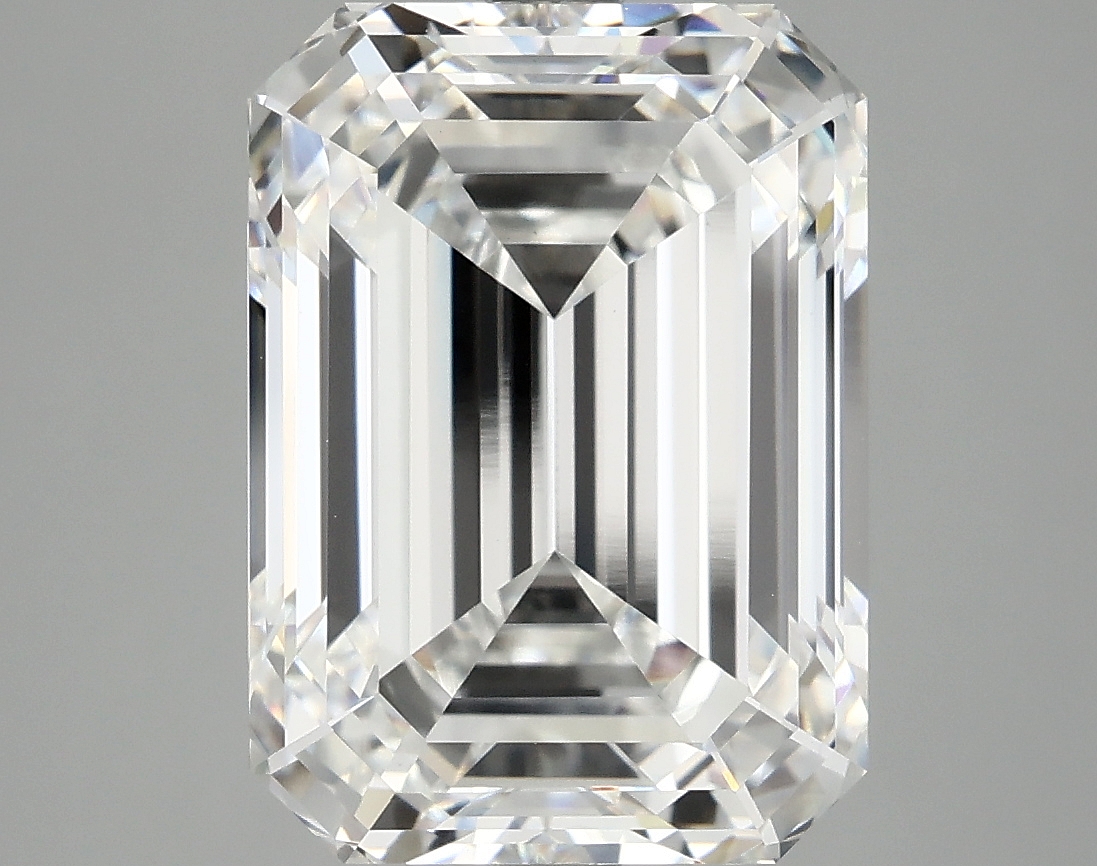 7.20 CT Emerald Diamond