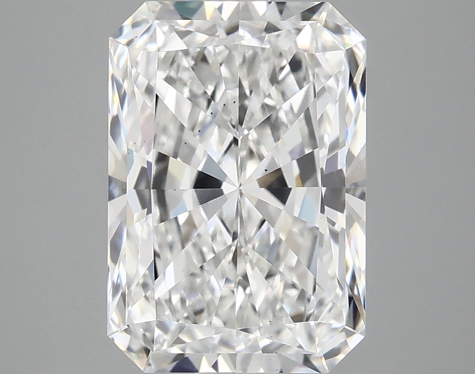 3.08 CT Radiant Diamond