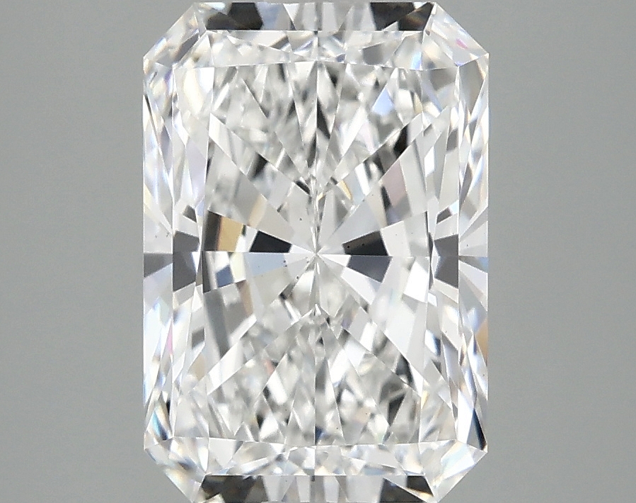 3.08 CT Radiant Diamond