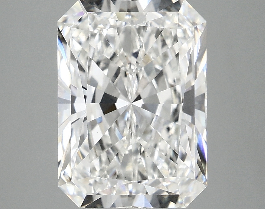 3.10 CT Radiant Diamond