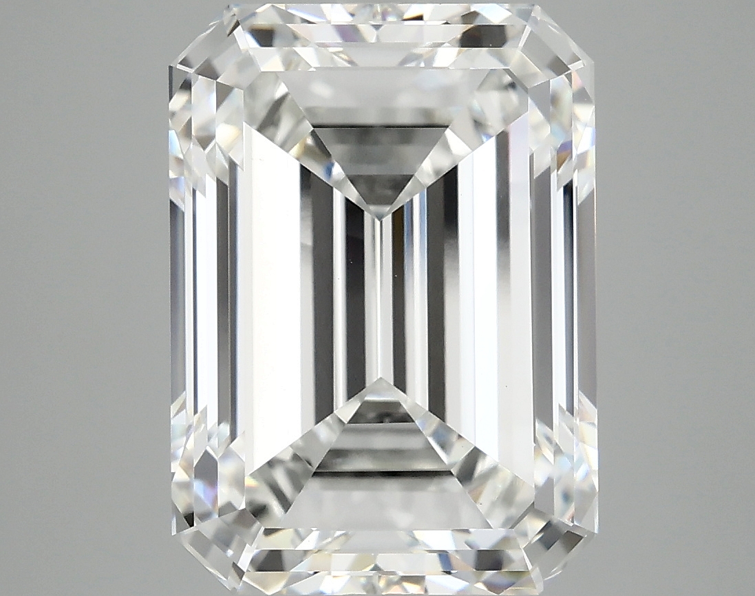 7.01 CT Emerald Diamond