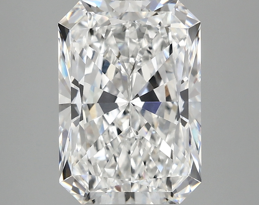 3.08 CT Radiant Diamond