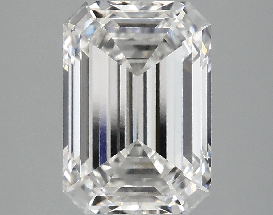 3.10 CT Emerald Diamond