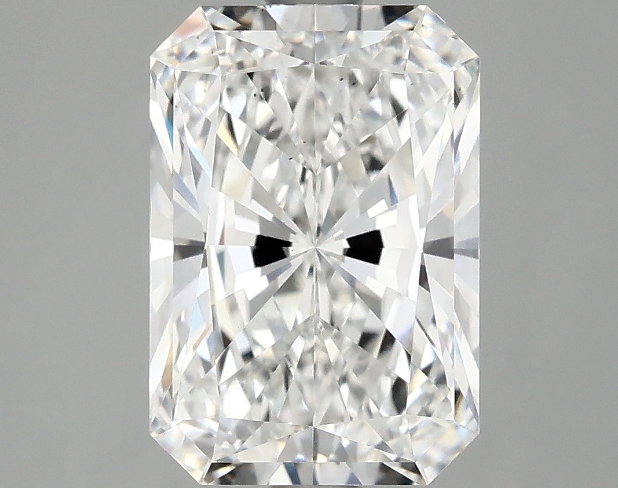 3.04 CT Radiant Diamond