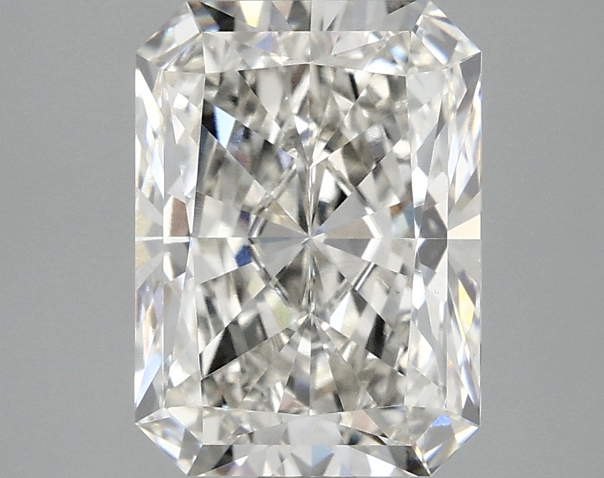3.09 CT Radiant Diamond