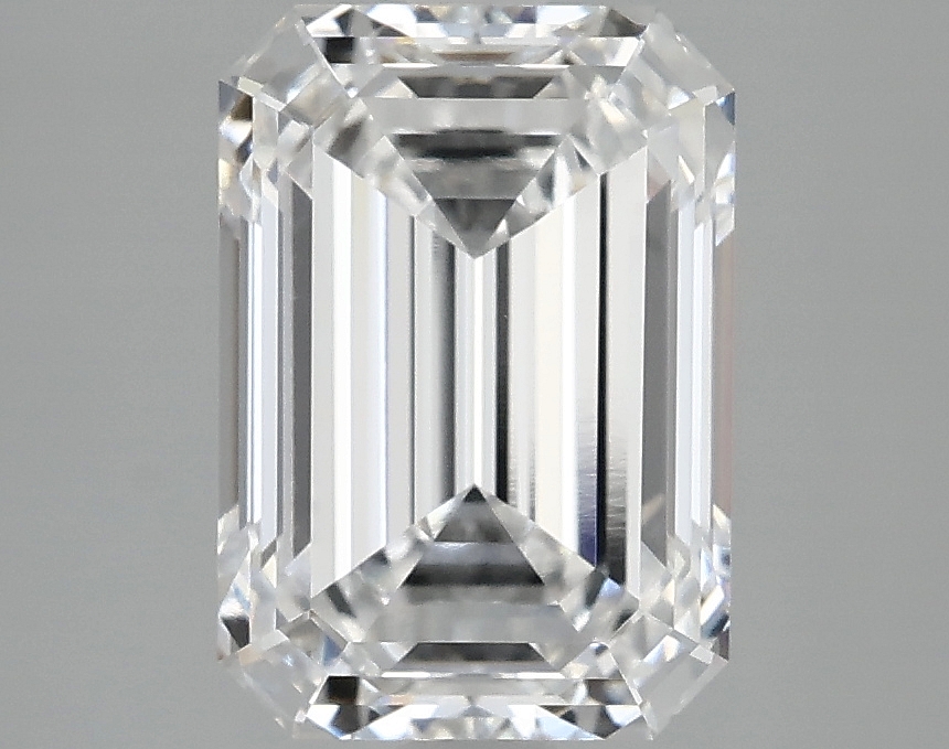 3.08 CT Emerald Diamond