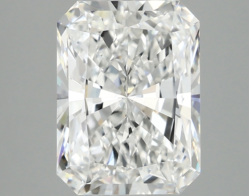 3.01 CT Radiant Diamond