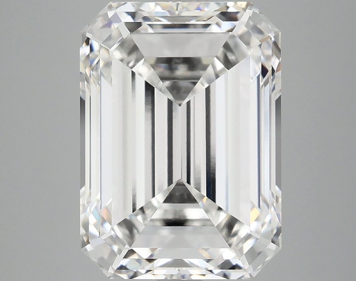 7.07 CT Emerald Diamond