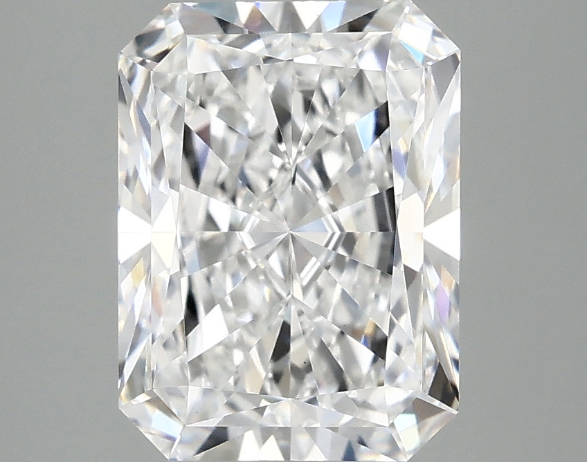 3.09 CT Radiant Diamond