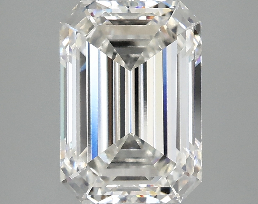 3.10 CT Emerald Diamond