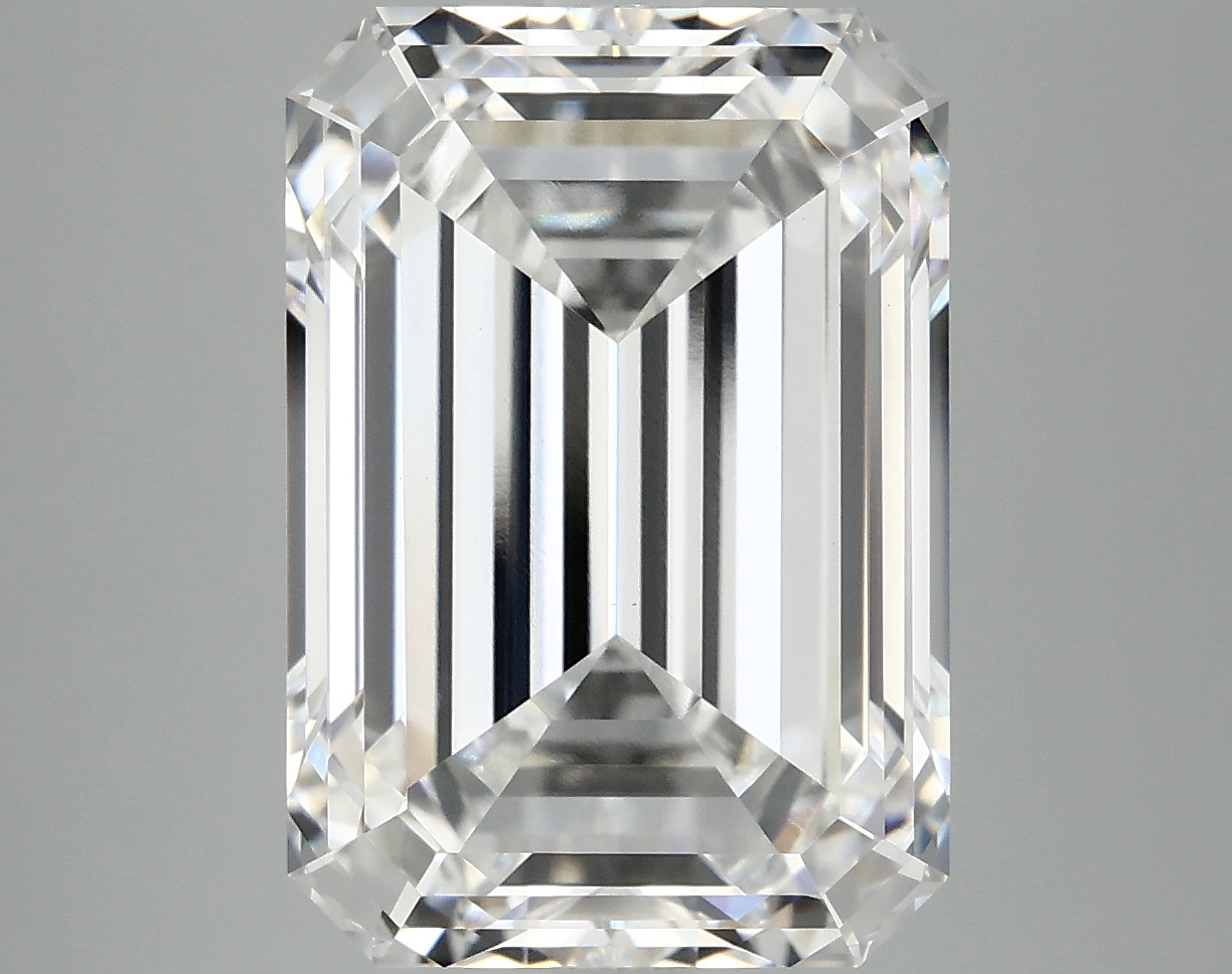 7.19 CT Emerald Diamond