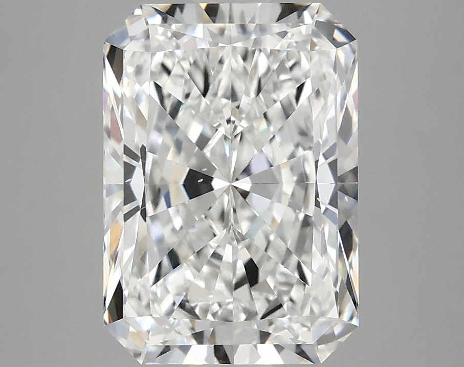 3.10 CT Radiant Diamond