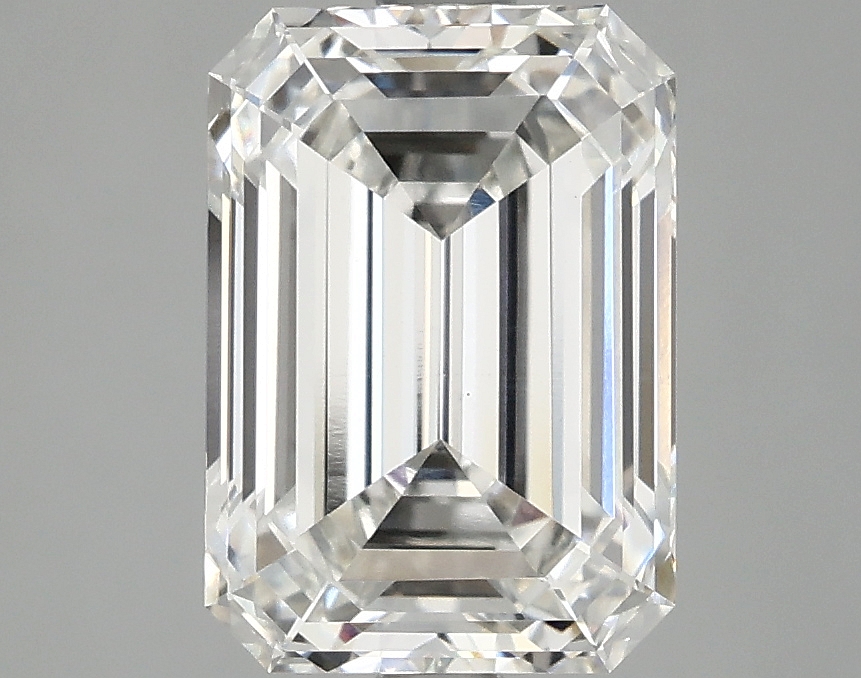 3.08 CT Emerald Diamond