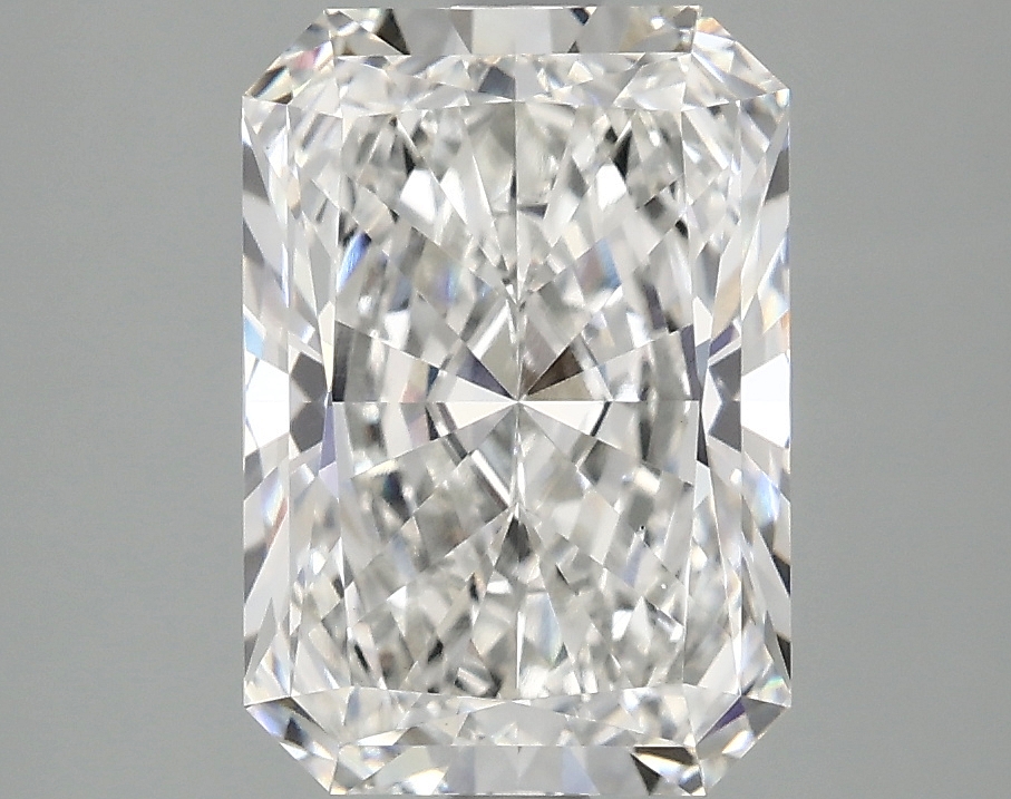 3.10 CT Radiant Diamond