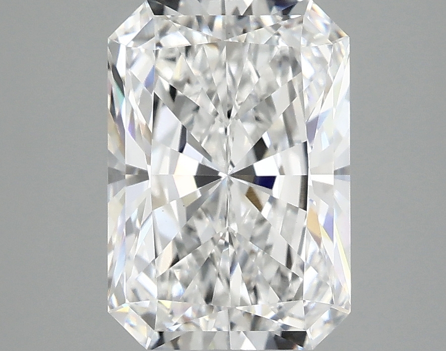 3.08 CT Radiant Diamond