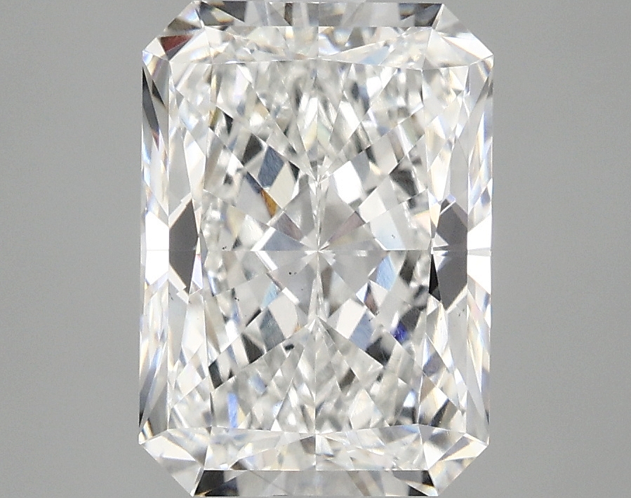 3.10 CT Radiant Diamond