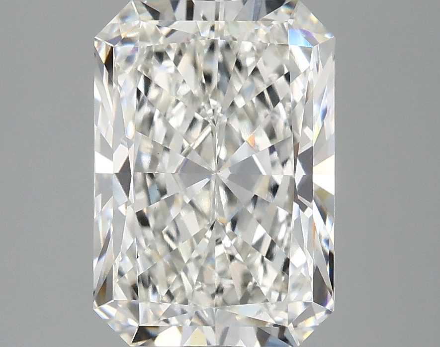 3.01 CT Radiant Diamond