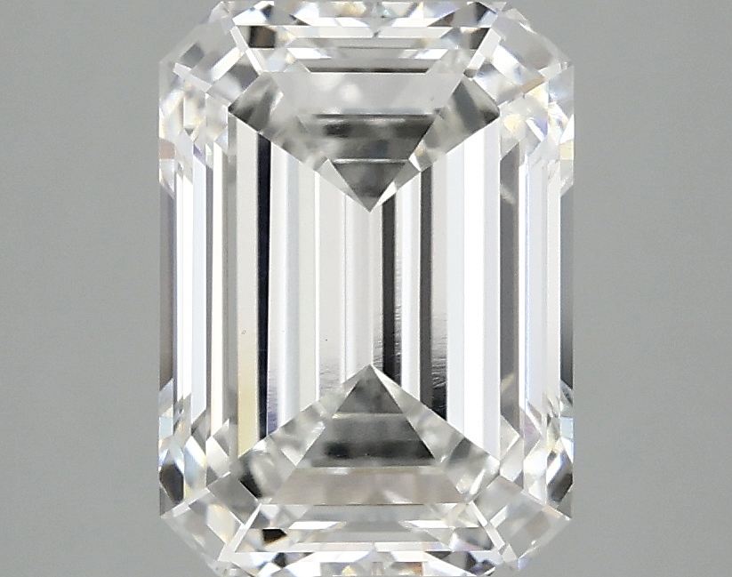 3.10 CT Emerald Diamond