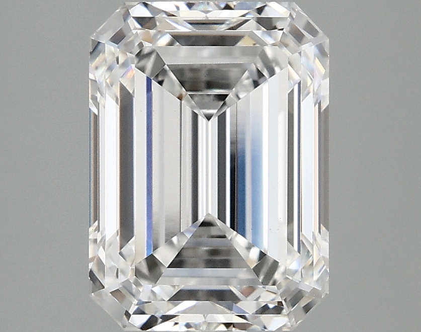 3.07 CT Emerald Diamond