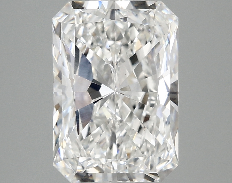 3.01 CT Radiant Diamond
