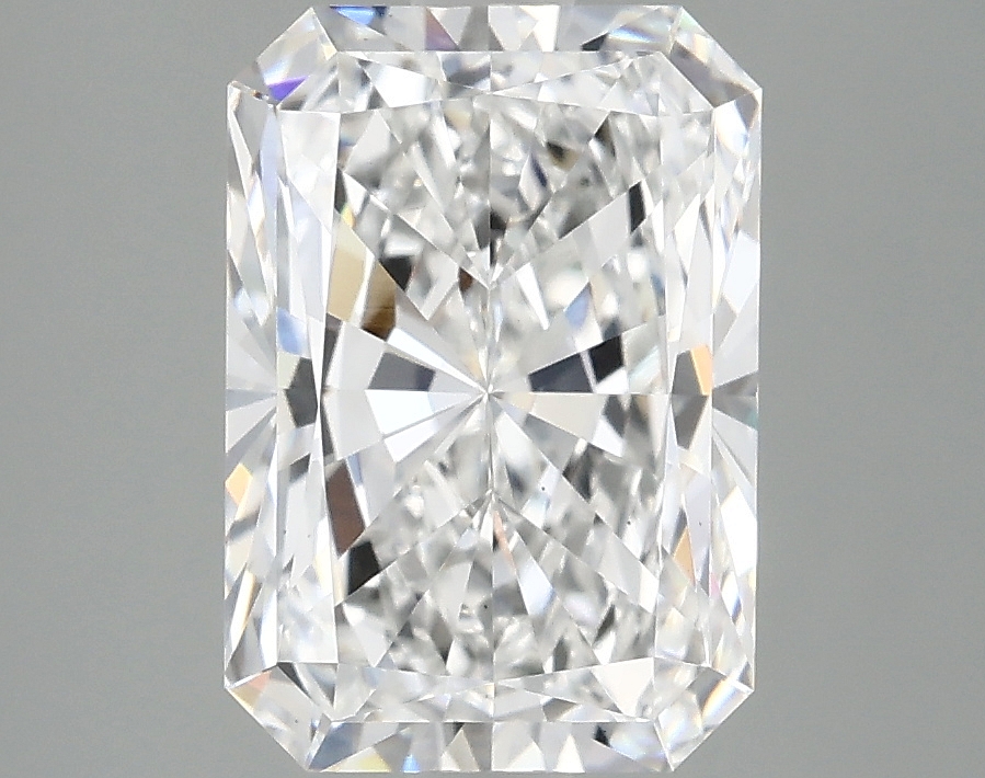 3.10 CT Radiant Diamond