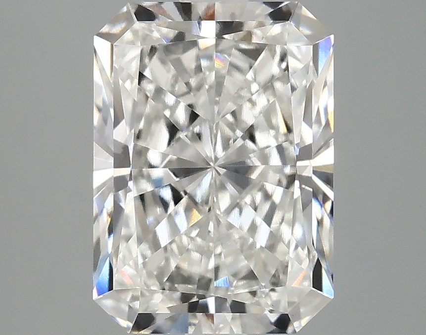3.07 CT Radiant Diamond