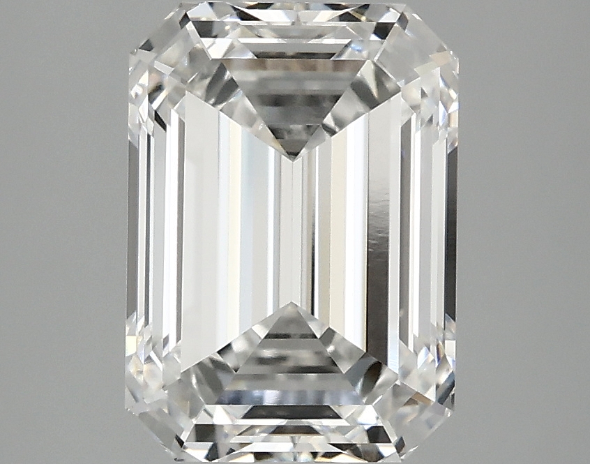 3.07 CT Emerald Diamond