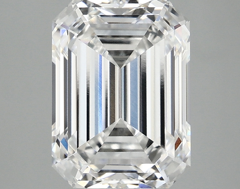 3.09 CT Emerald Diamond