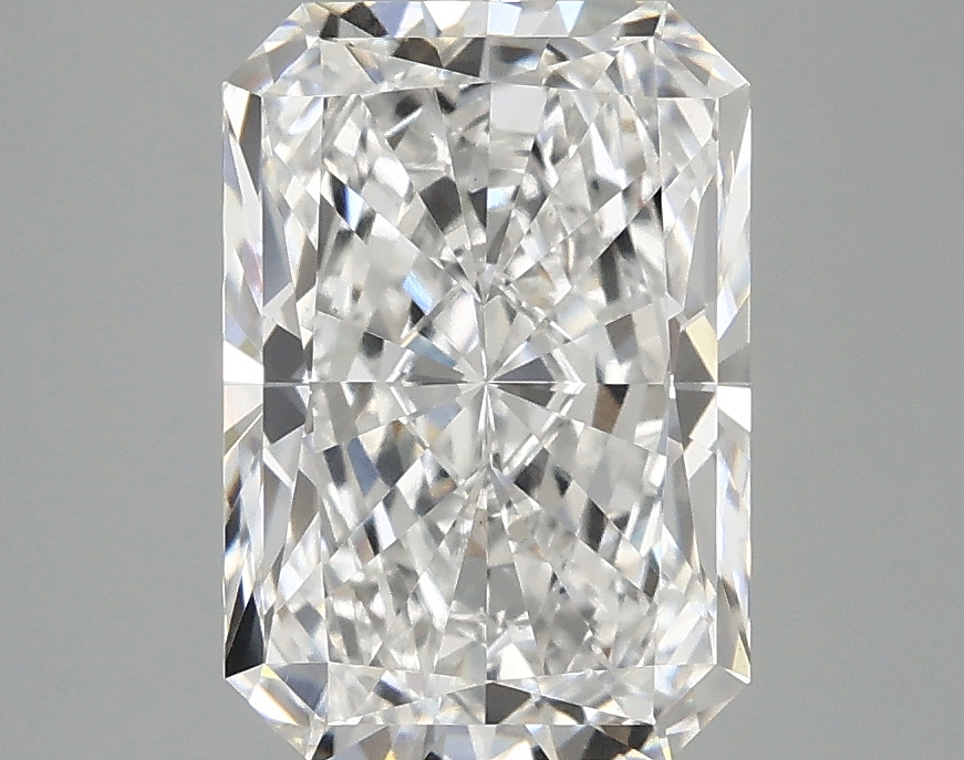 3.01 CT Radiant Diamond