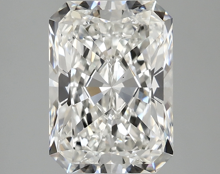 3.09 CT Radiant Diamond
