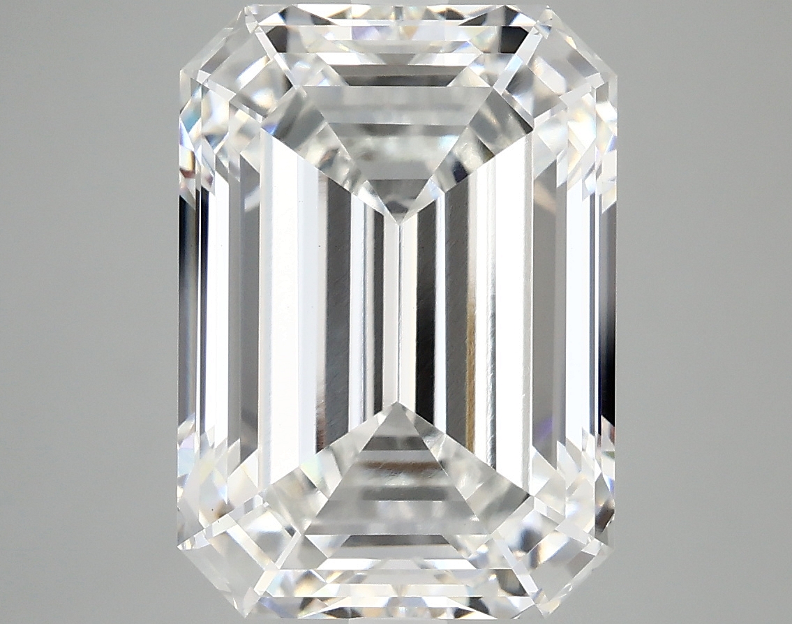 7.13 CT Emerald Diamond