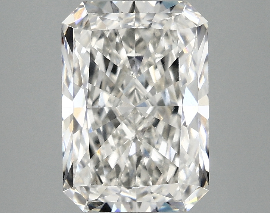 3.04 CT Radiant Diamond