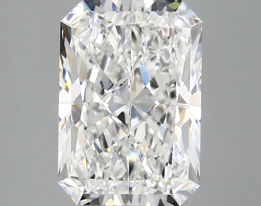 3.02 CT Radiant Diamond