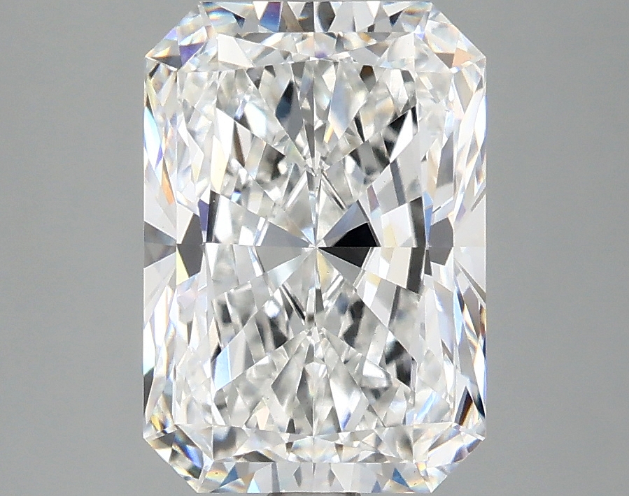 3.10 CT Radiant Diamond