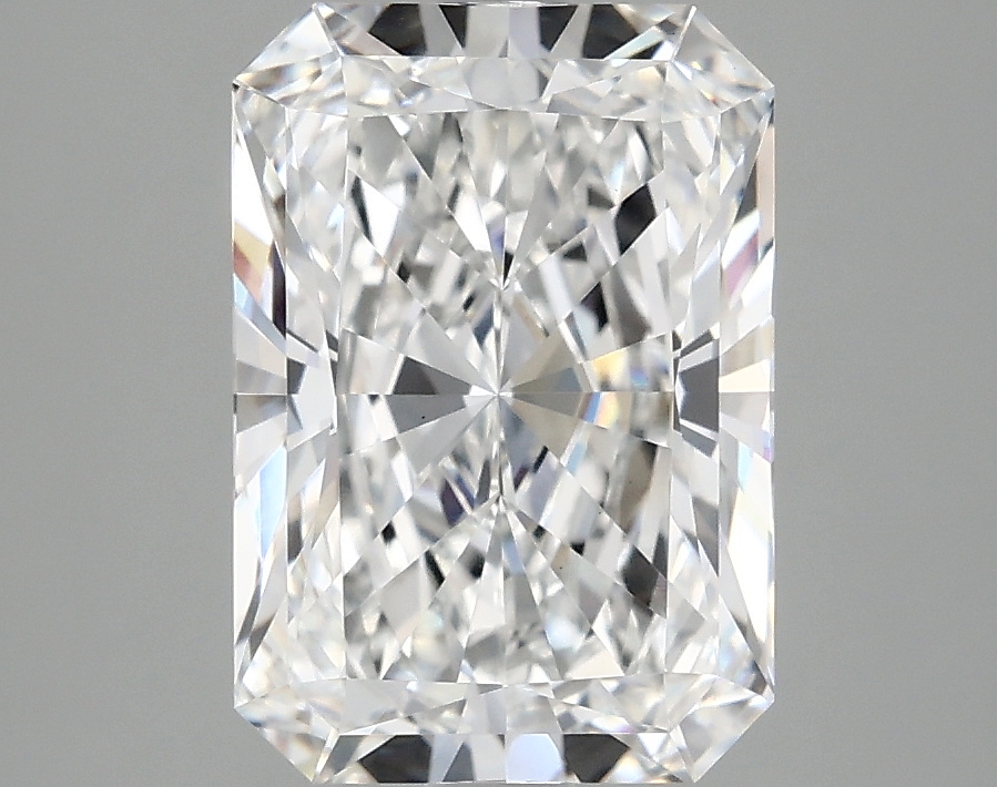 3.09 CT Radiant Diamond