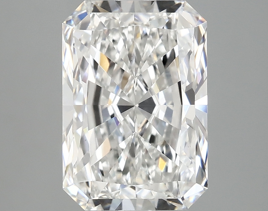 3.01 CT Radiant Diamond