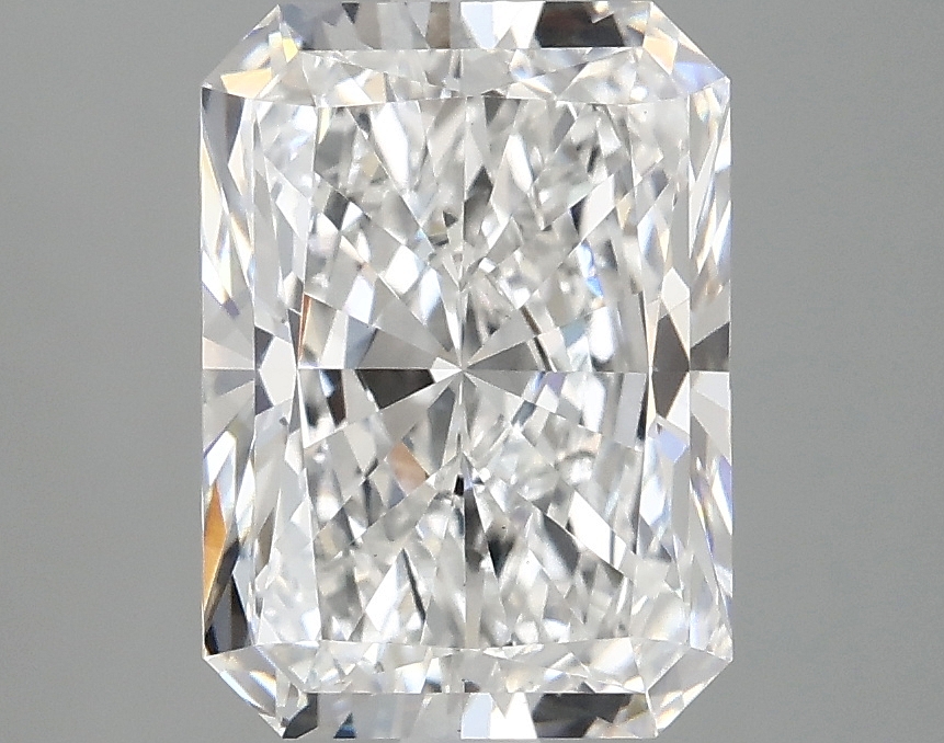 3.01 CT Radiant Diamond