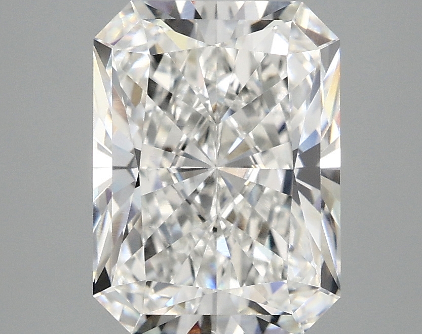 3.10 CT Radiant Diamond