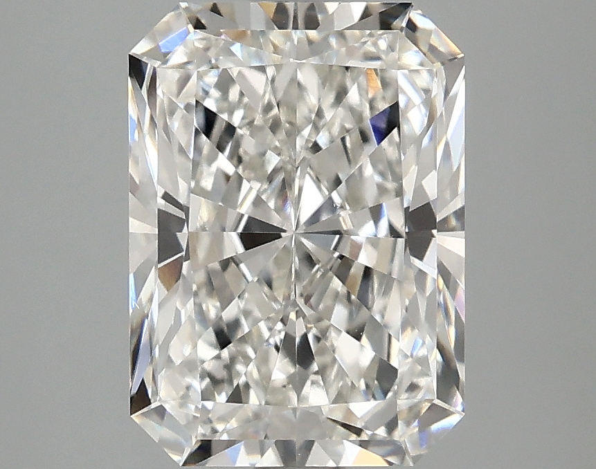 3.09 CT Radiant Diamond