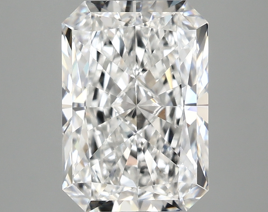 3.08 CT Radiant Diamond