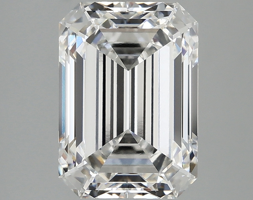 3.07 CT Emerald Diamond