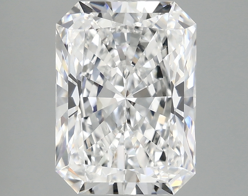 3.09 CT Radiant Diamond