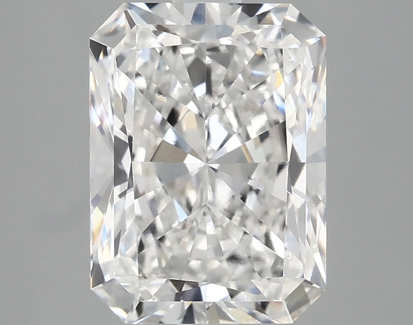 3.04 CT Radiant Diamond
